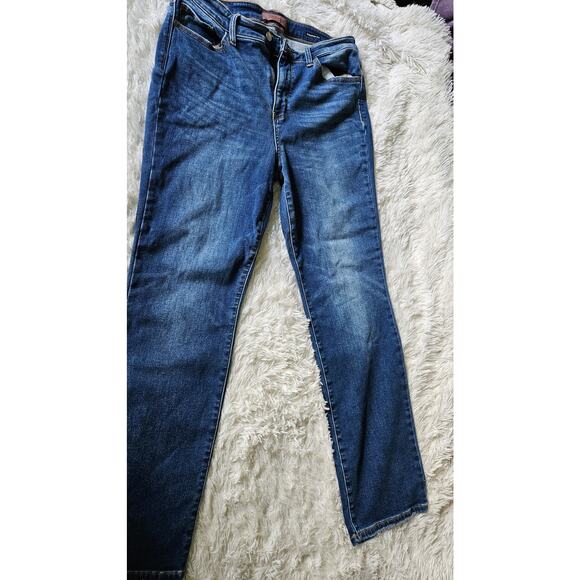 Judy Blue Los Angeles Straight‎ Fit Jeans Size 15/32 - Picture 1 of 10